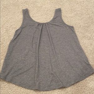 Relaxed fit GAP Fit Breathe maternity tank